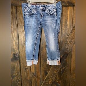 Rock Revival Morgan Capri Cropped Jeans Fleur De Lis Pocket